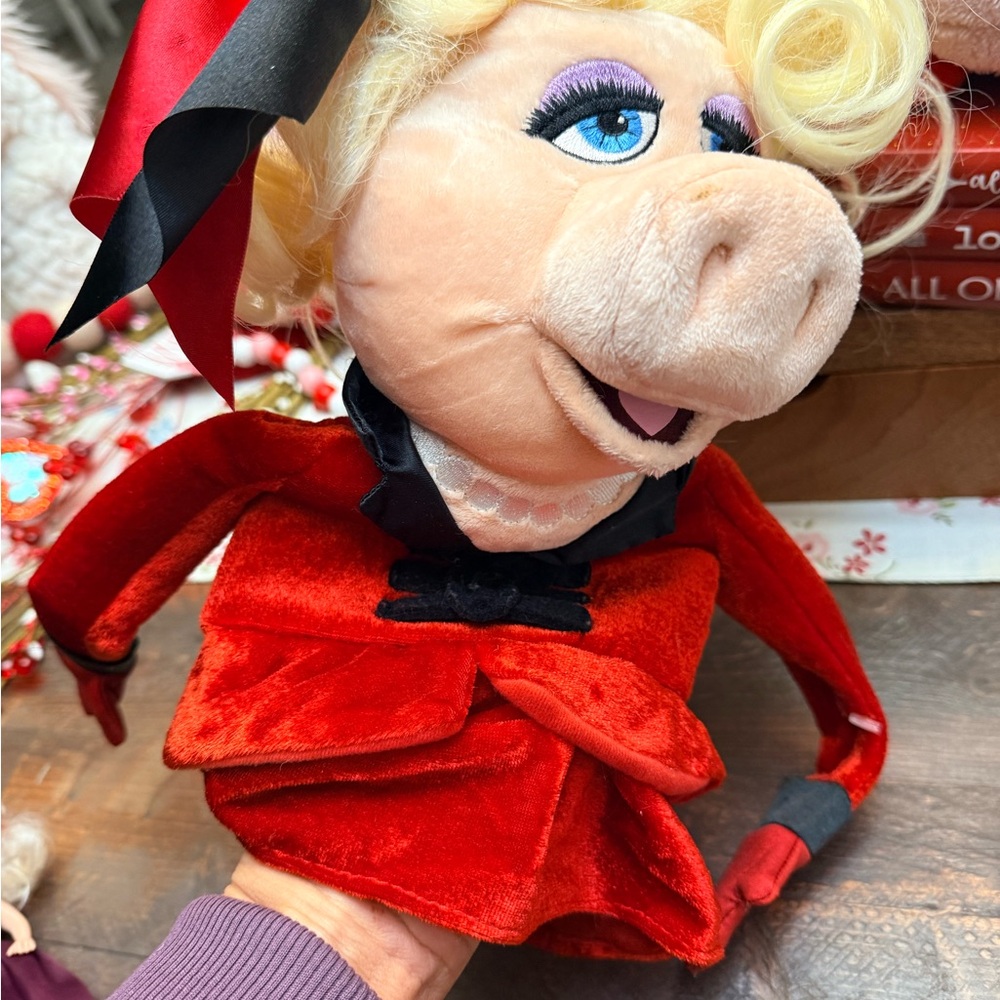 Miss Piggy Muppets Puppet Disney 2014 By Madame Alexander Golf Cover collector - Picture 2 of 10